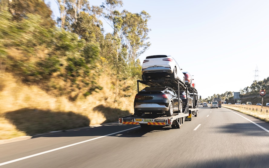 Car hauling load 12w ago